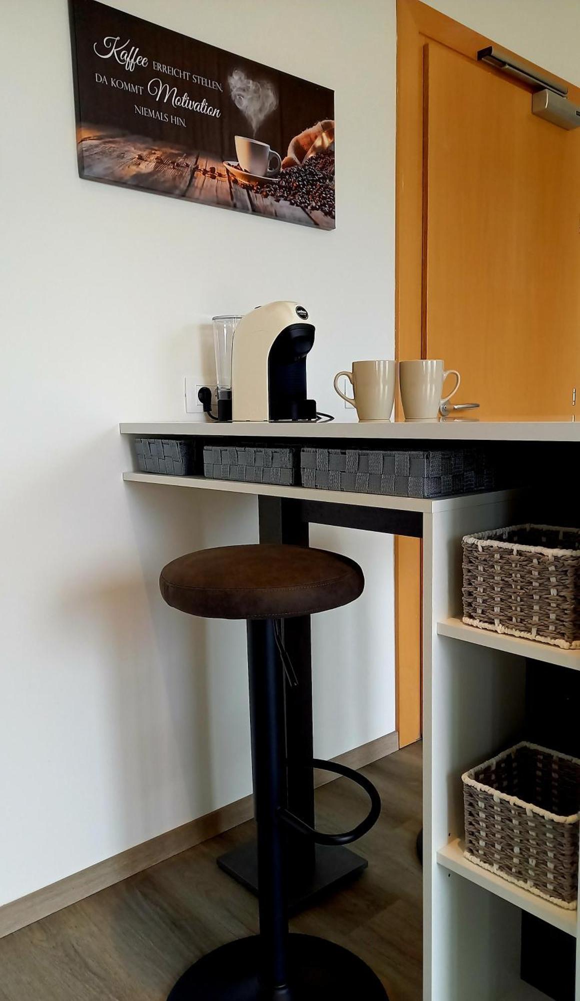 Hotel Garni Gruener Baum Laives Room photo